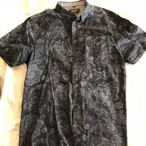 10 Deep Button Down